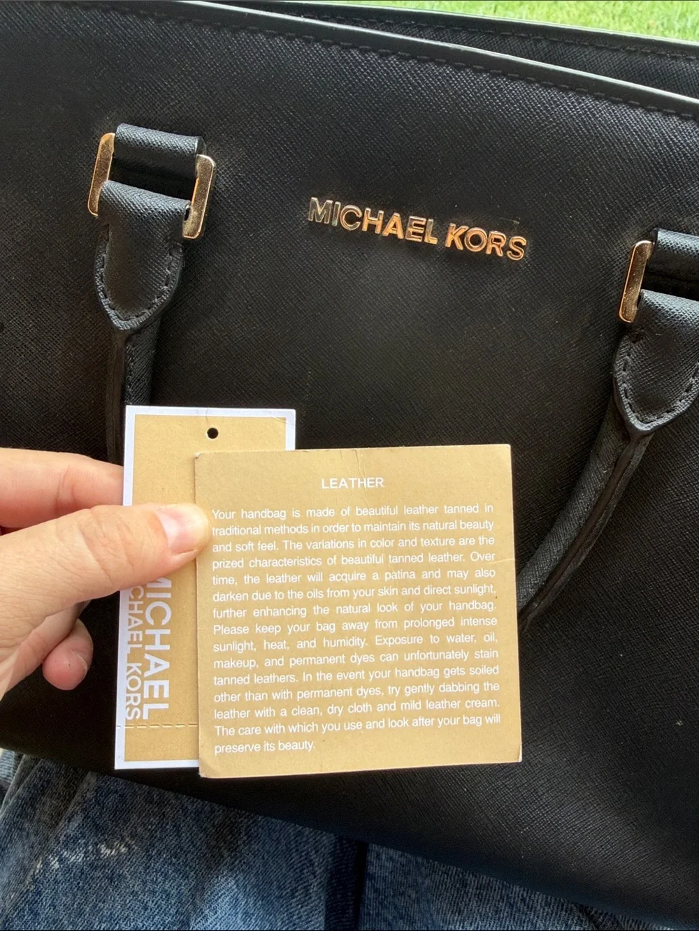Michael Kors Black Leather Tote w/ Gold Hardware Selma Satchel Chic Professional